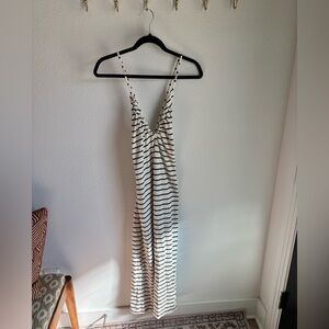 **sold***Zara Black & White Striped Crisscross Straps Body-con Midi Dress
